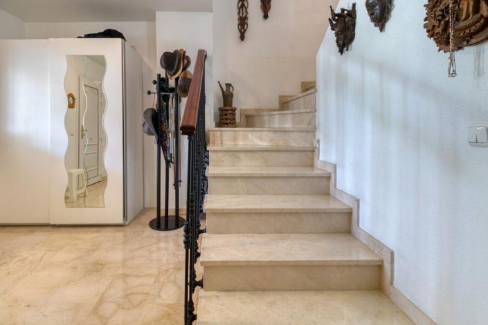 Image No.6-3 Bed Townhouse for sale