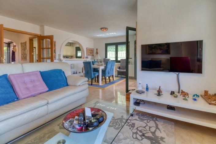 Image No.24-3 Bed Townhouse for sale