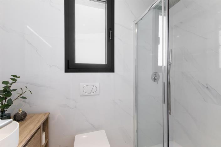 Image No.19-3 Bed Apartment for sale