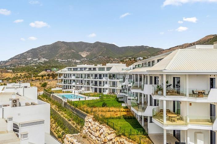 Image No.35-3 Bed Apartment for sale