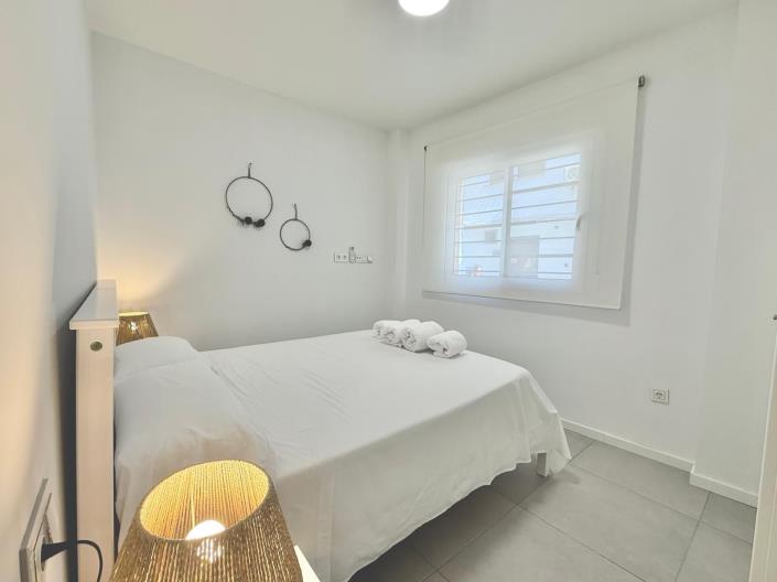 Image No.18-2 Bed Apartment for sale