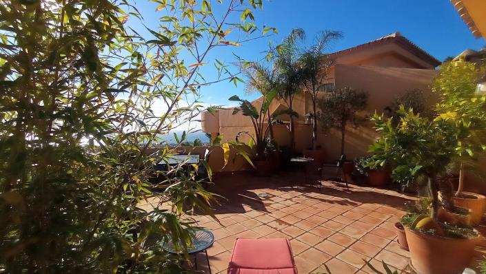 Image No.44-3 Bed Duplex for sale