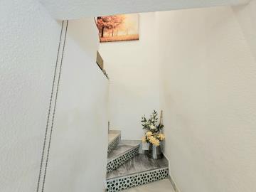 15-e65d437abef3cdae9b514eeeb695a8b9