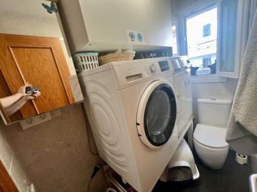 10-bb915d1cb19341576dcdc994b81ab9c5