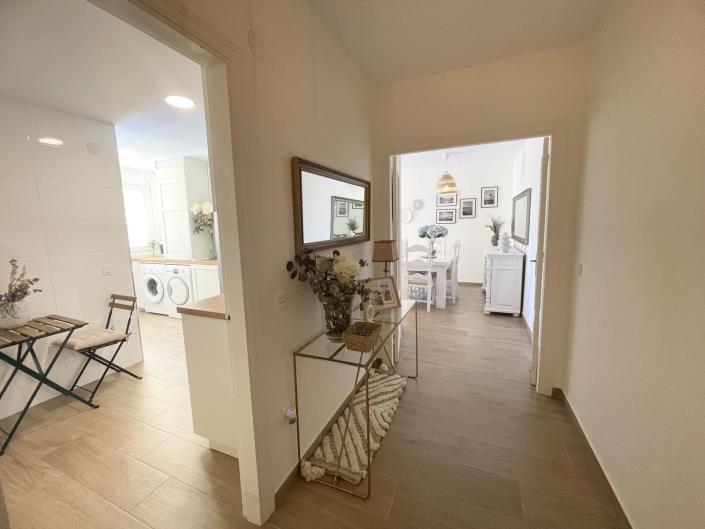 Image No.8-3 Bed Apartment for sale