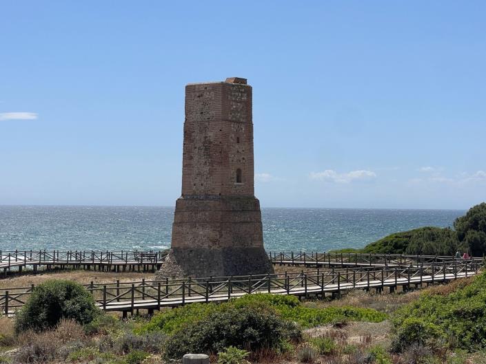 Image No.31-2 Bed Townhouse for sale