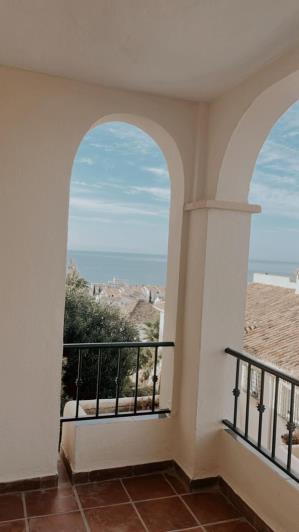 Image No.24-3 Bed Apartment for sale