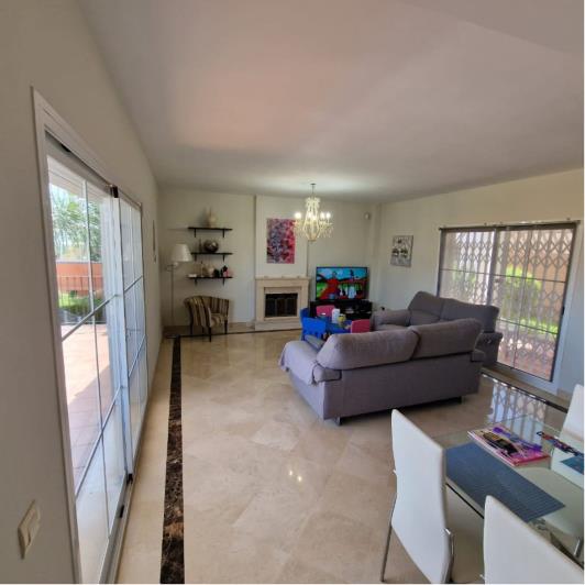 Image No.20-4 Bed Villa / Detached for sale