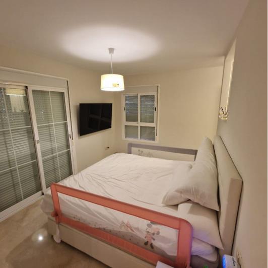 Image No.29-4 Bed Villa / Detached for sale