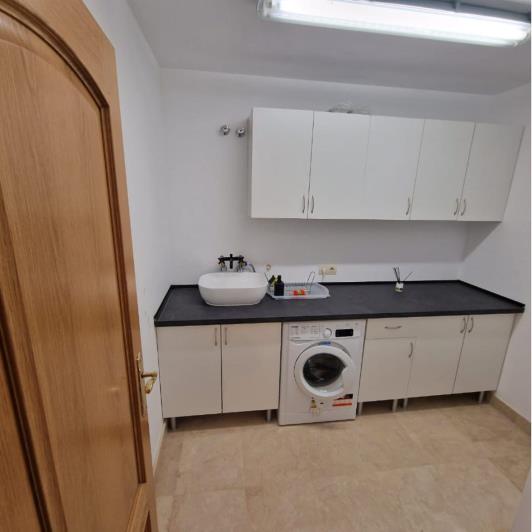 Image No.34-4 Bed Villa / Detached for sale