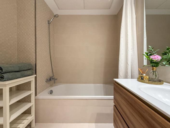 Image No.25-2 Bed Penthouse for sale