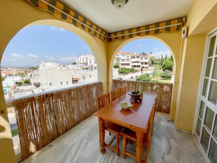 Image No.16-3 Bed Villa / Detached for sale