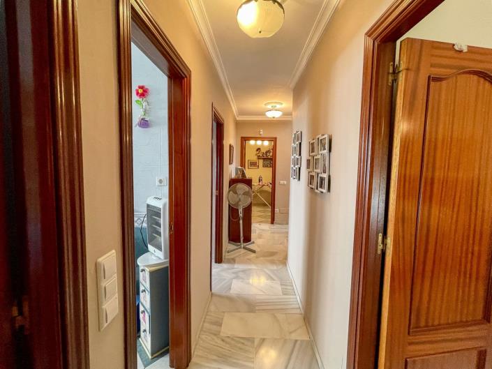 Image No.33-3 Bed Villa / Detached for sale