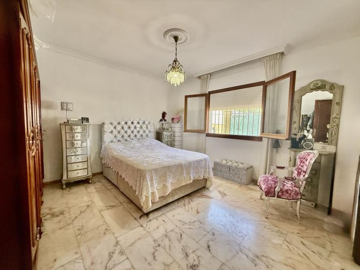 Image No.20-3 Bed Villa / Detached for sale