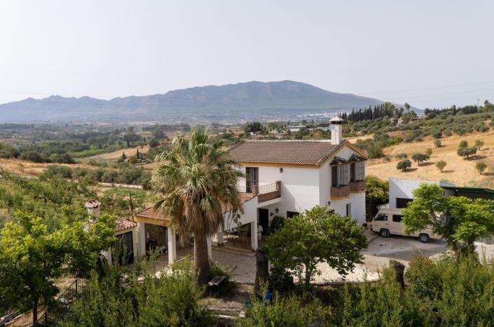 Image No.17-3 Bed Villa for sale