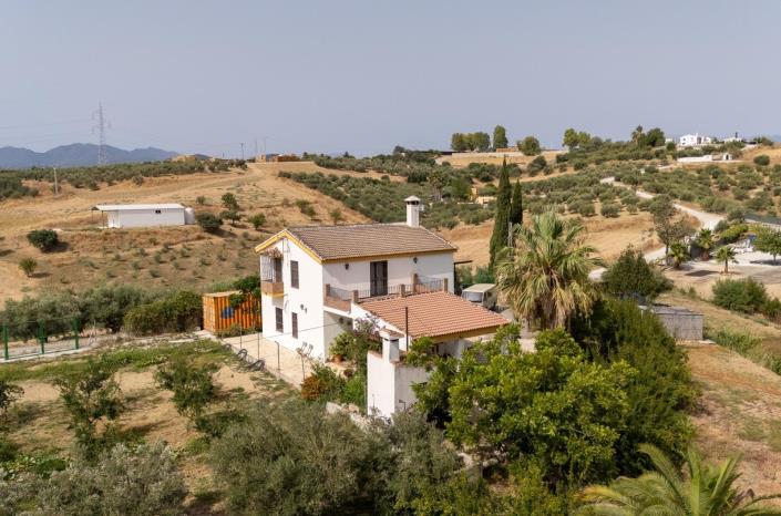 Image No.18-3 Bed Villa for sale