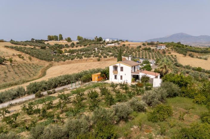 Image No.20-3 Bed Villa for sale