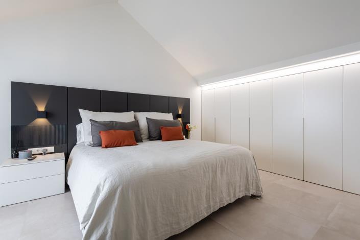 Image No.14-4 Bed Duplex for sale