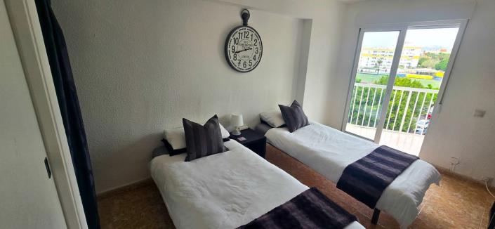 Image No.4-Studio for sale