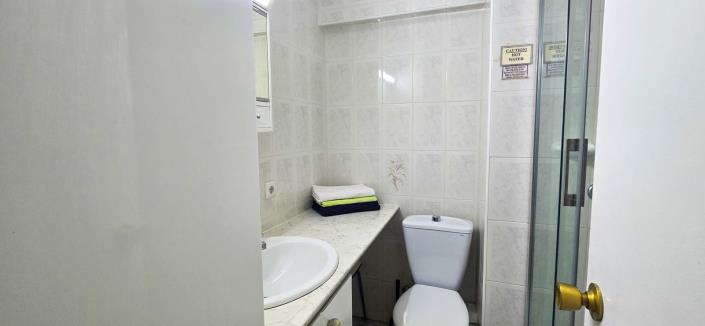 Image No.8-Studio for sale