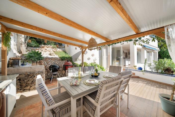 Image No.6-3 Bed Villa / Detached for sale