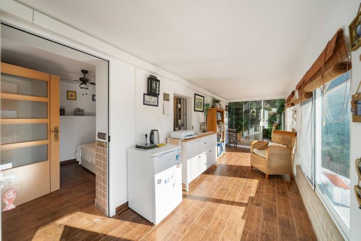 Image No.12-3 Bed Villa / Detached for sale