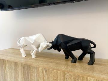 10-bb915d1cb19341576dcdc994b81ab9c5