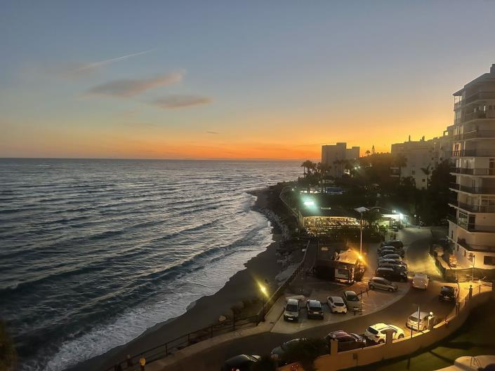 Image No.51-2 Bed Apartment for sale