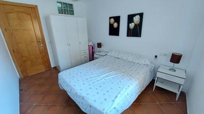 Image No.8-3 Bed Apartment for sale