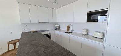 11-20939a0134ad724a8cb2a801094d15a4