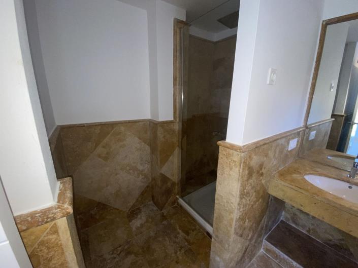 Image No.22-3 Bed Townhouse for sale