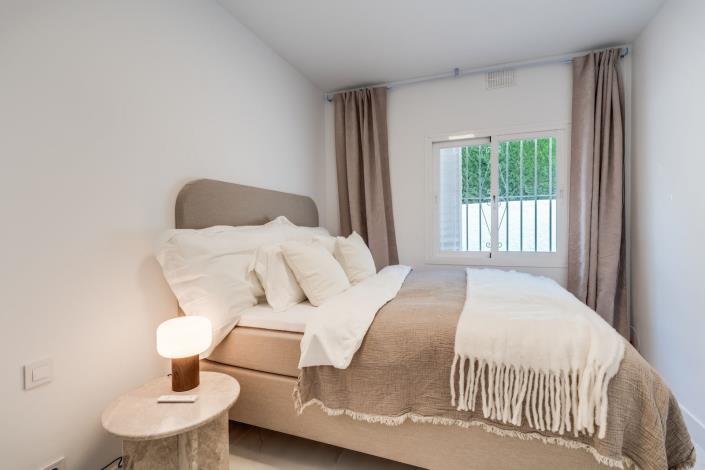 Image No.12-3 Bed Apartment for sale