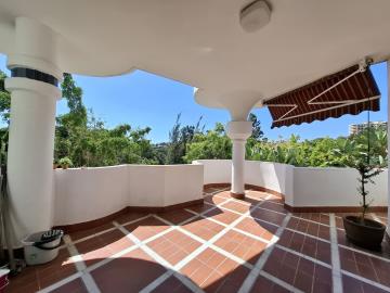 11-4d8aa6e612c0d8ce985b634e45aeea7a