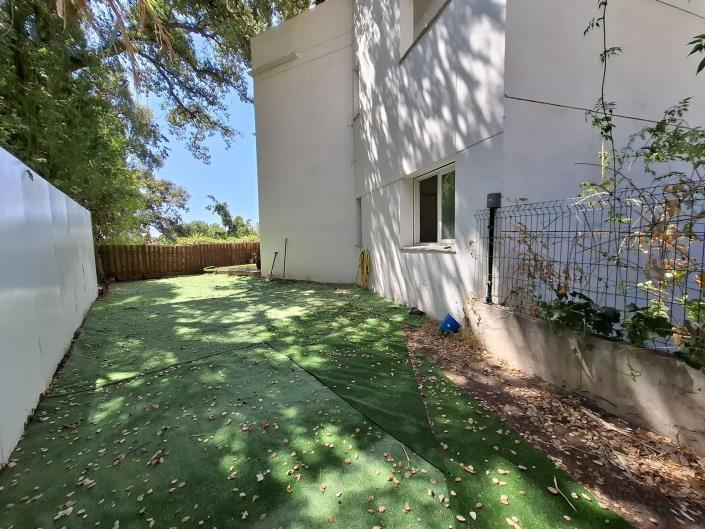 Image No.27-3 Bed Apartment for sale