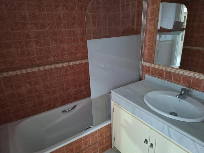 Image No.14-2 Bed Apartment for sale