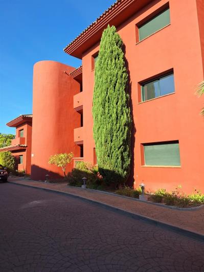 Image No.22-2 Bed Apartment for sale