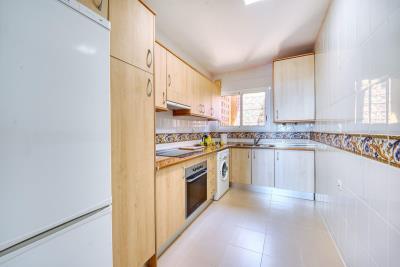 8-e64a9055bba3e77ac8aca3b893cdf826