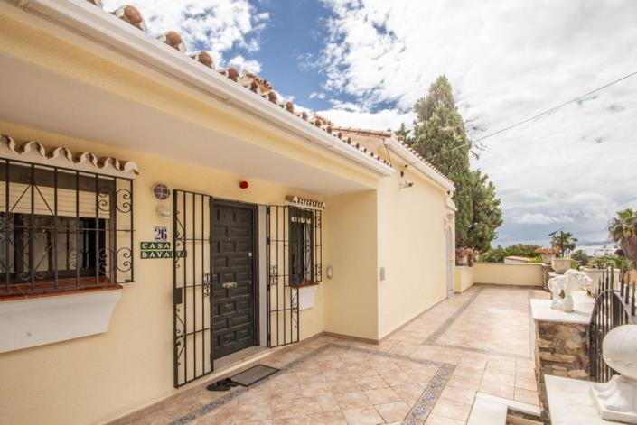 Image No.28-4 Bed Villa / Detached for sale
