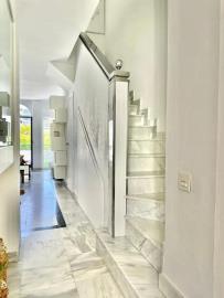 14-53d6c5e1565b8c19faf7091edaa35fd0