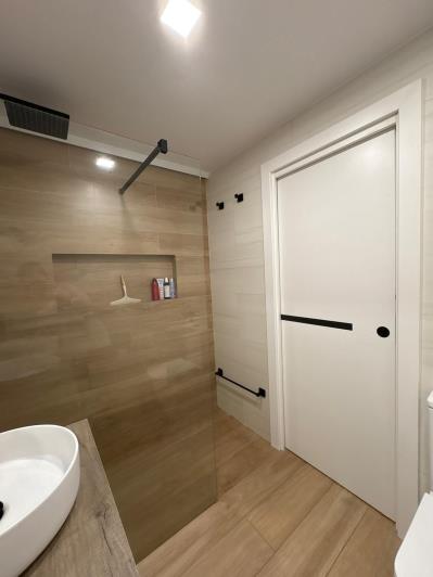 Image No.47-2 Bed Apartment for sale