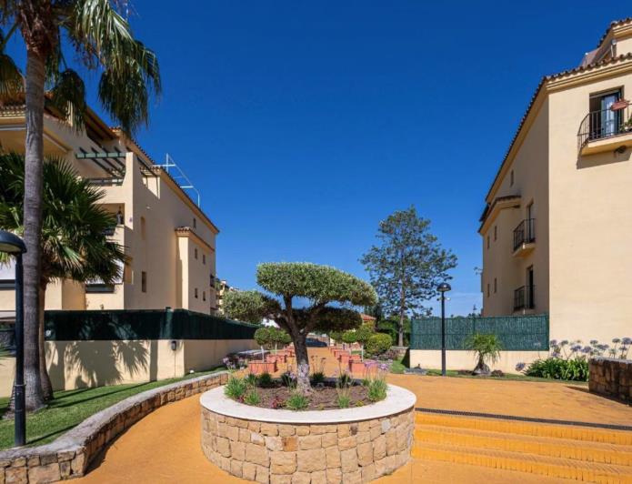 Image No.49-2 Bed Apartment for sale