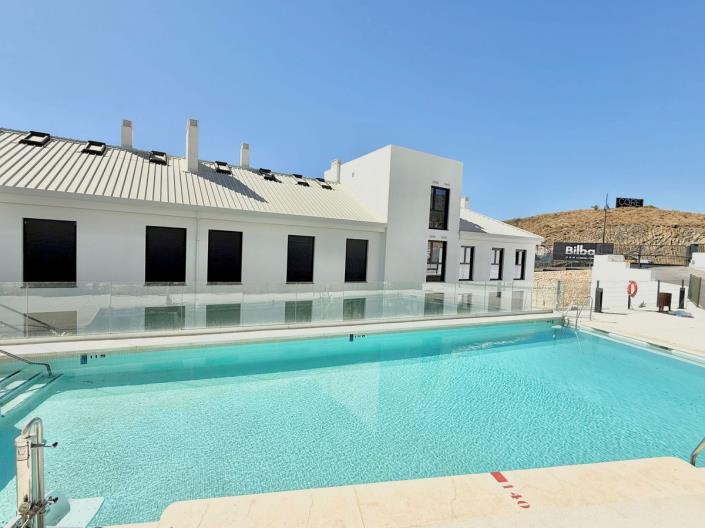 Image No.21-2 Bed Apartment for sale