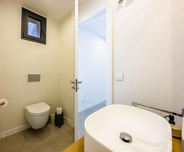 Image No.4-3 Bed Townhouse for sale