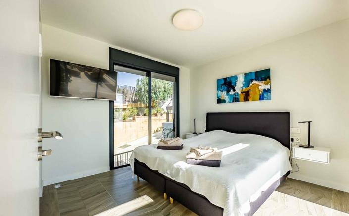 Image No.38-3 Bed Townhouse for sale