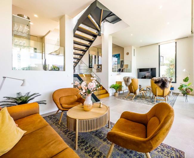 Image No.41-3 Bed Townhouse for sale