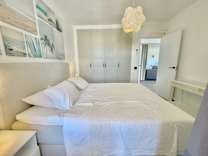 Image No.10-1 Bed Apartment for sale