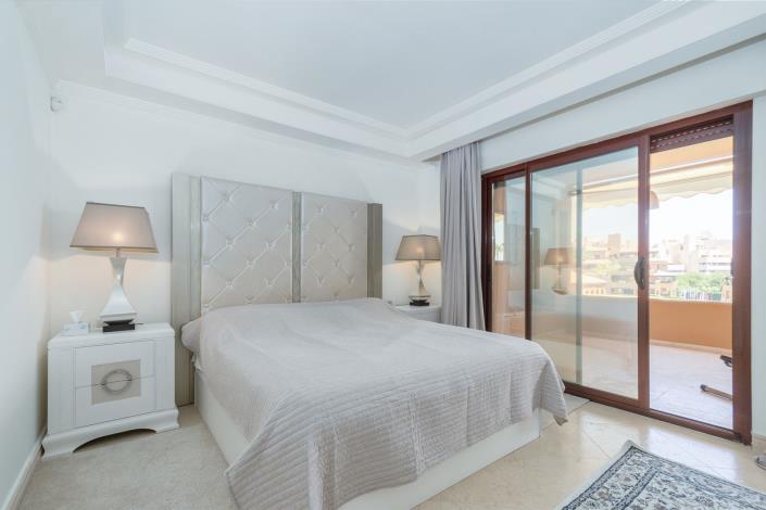 Image No.17-3 Bed Apartment for sale