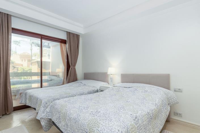 Image No.20-3 Bed Apartment for sale