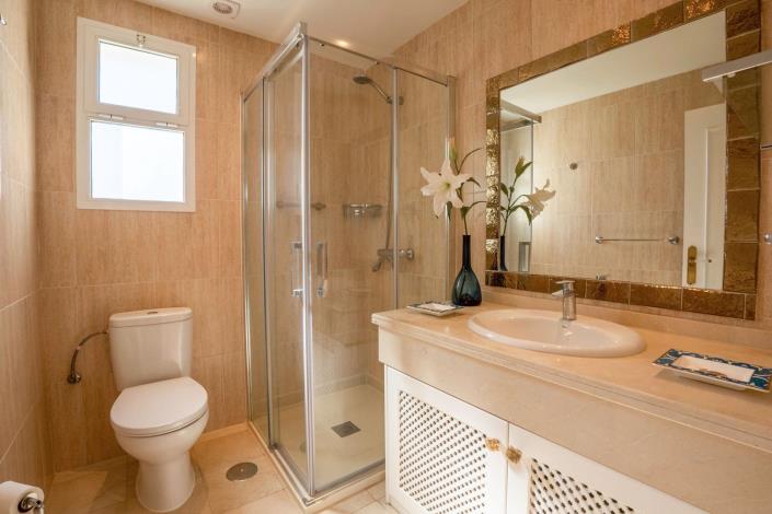 Image No.41-3 Bed Duplex for sale