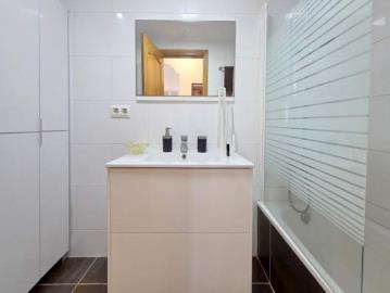 10-bb915d1cb19341576dcdc994b81ab9c5